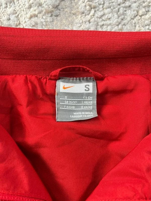 Vintage 2008-09 Nike Atlético Madrid Jaqueta de Treino Vermelha Cinza com Zíper Tamanho P – photo 5